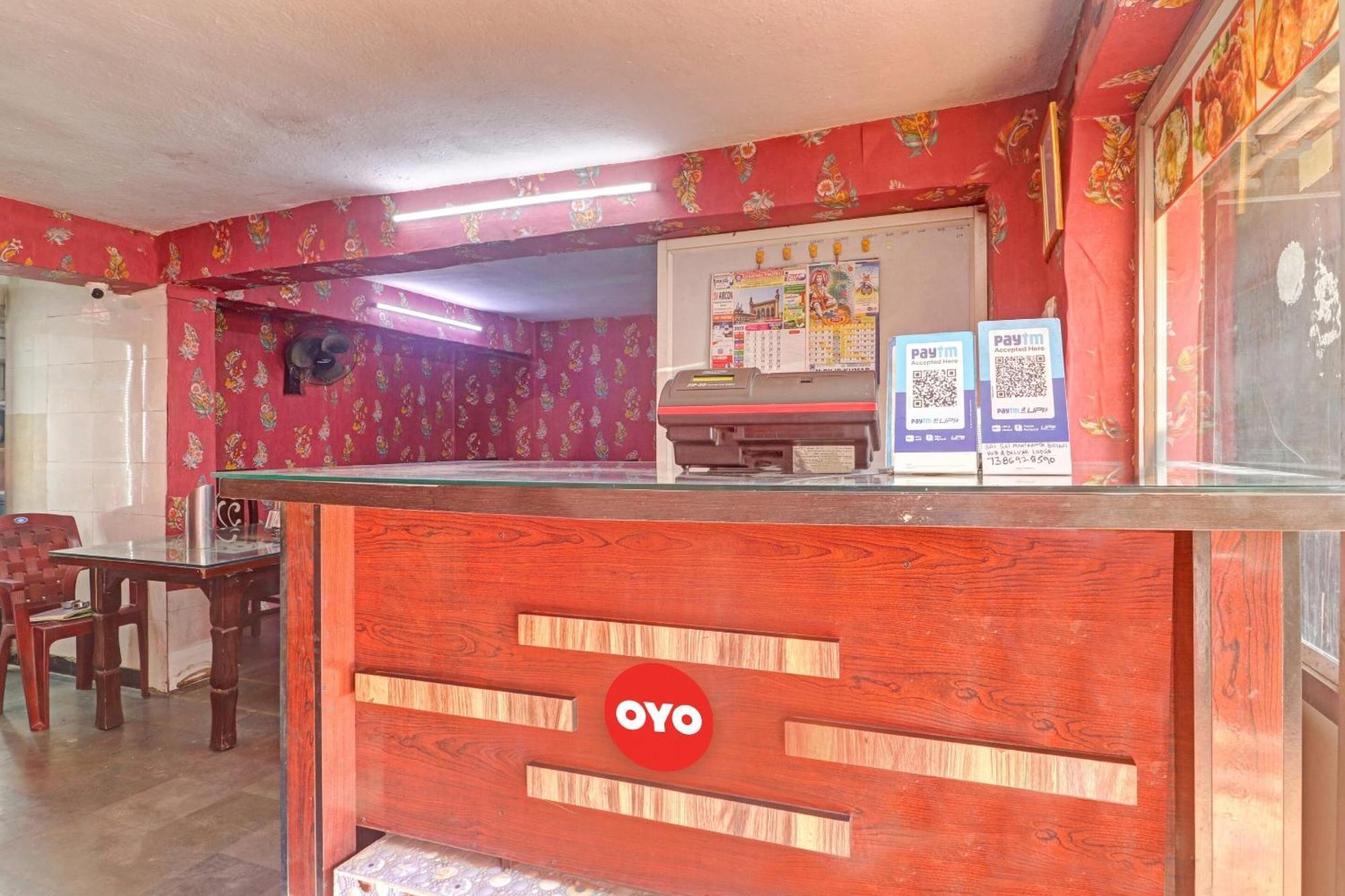 Oyo Flagship 81051 Sri Sai Manikanta Hotell Hyderabad Exteriör bild